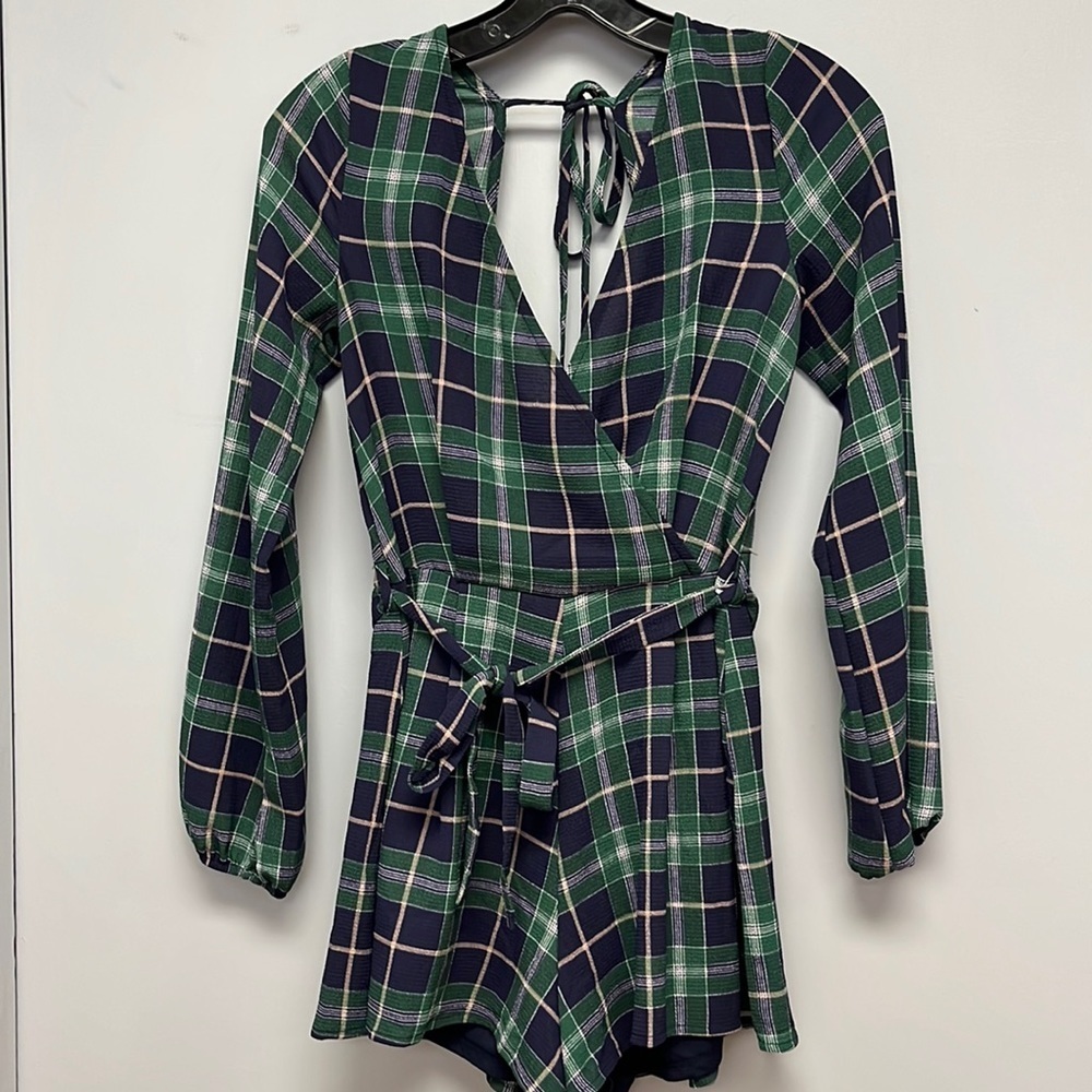 Beautiful Francesca’s Romper!